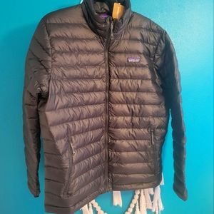 Patagonia men's jacket L NWT